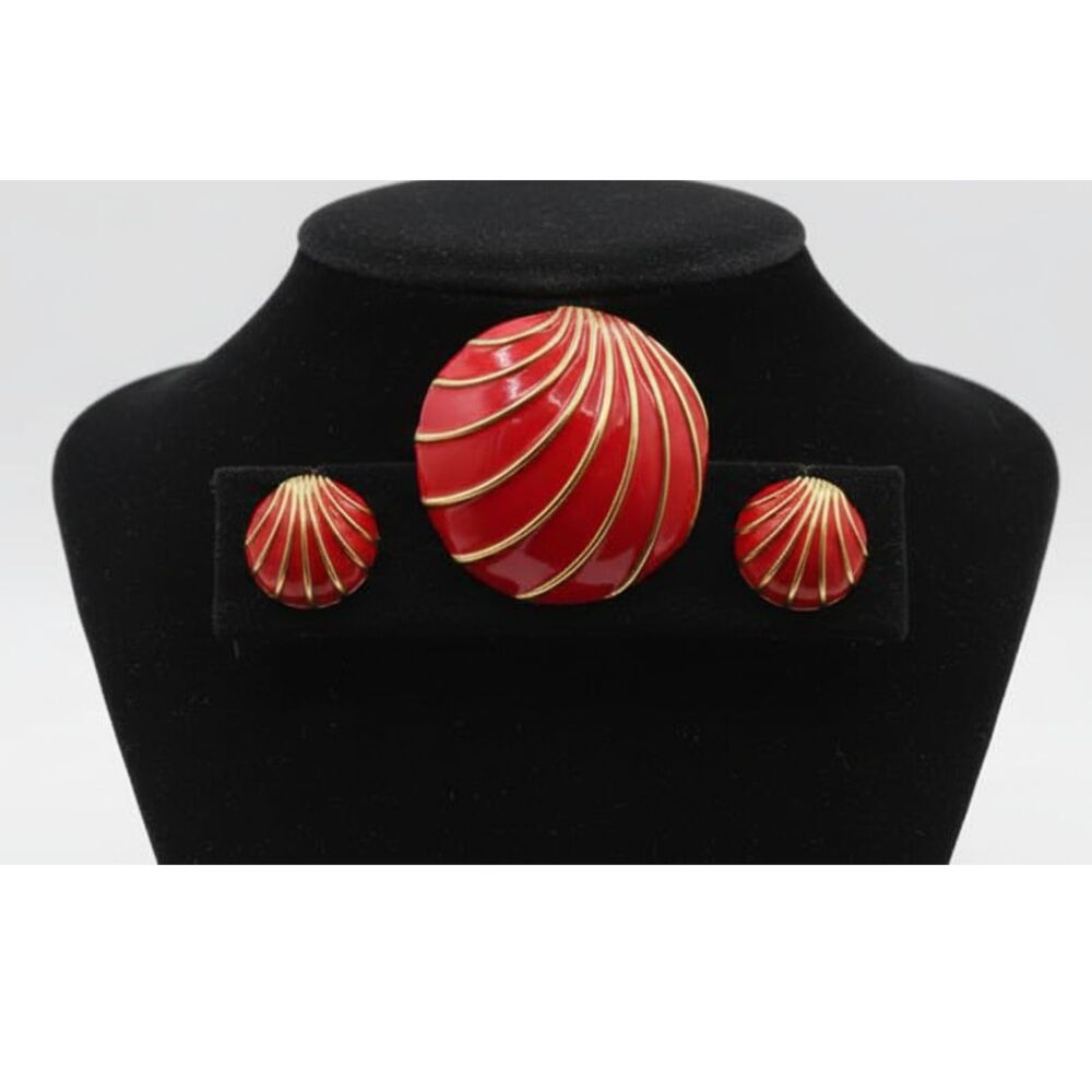 Vintage Earring And Brooch Set Red Gold Shells MCM Clip On Costume Jewelry